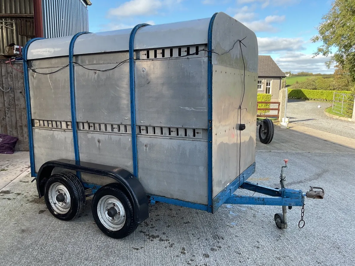 Livestock trailer - Image 2