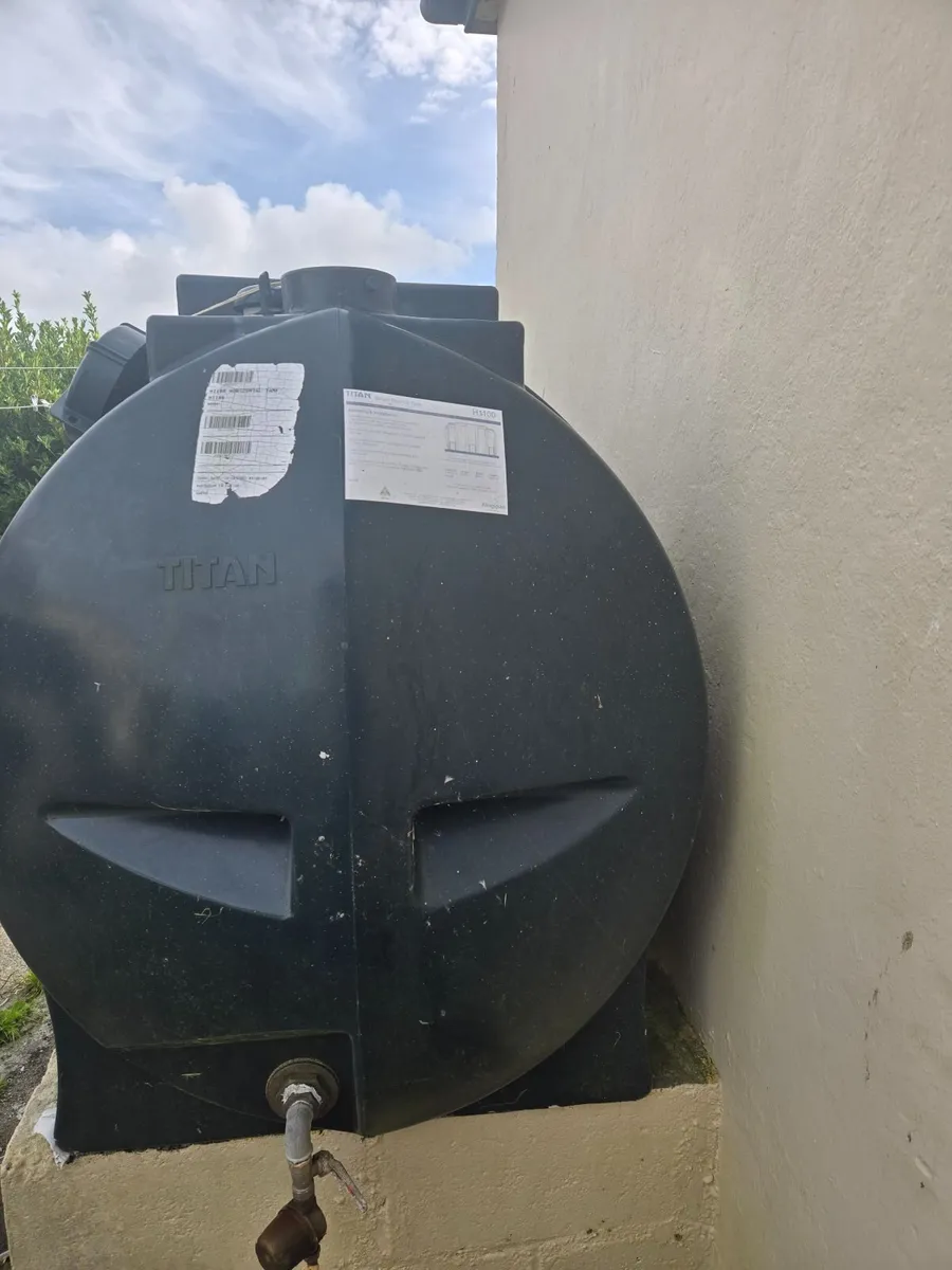 2 Kingspan Titan Oil Tanks – 900L & 1100L - Image 3