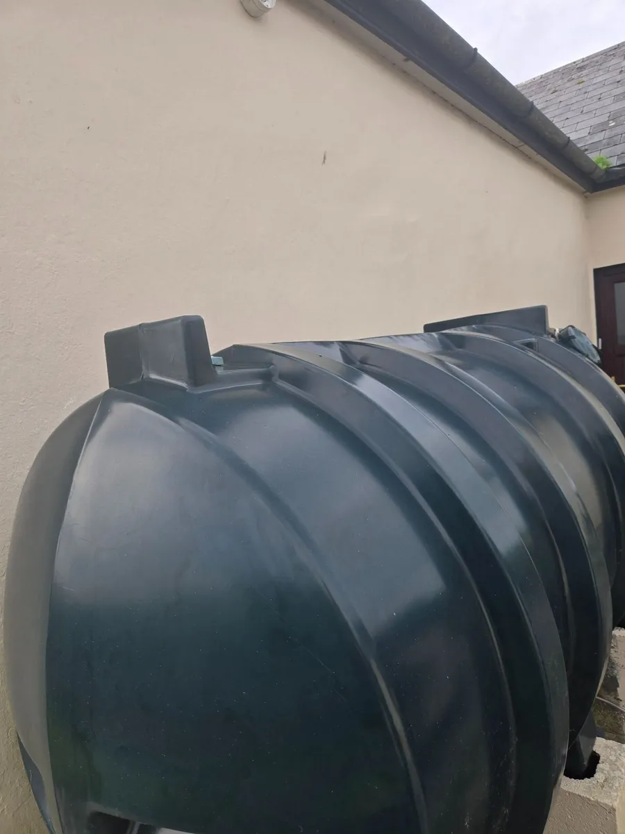 2 Kingspan Titan Oil Tanks – 900L & 1100L - Image 2