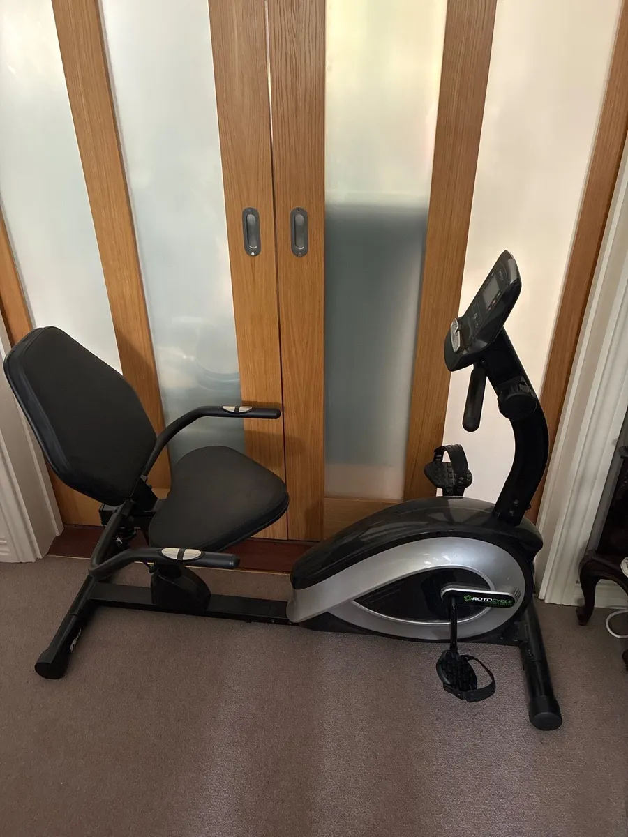 Exercise bike - Image 1
