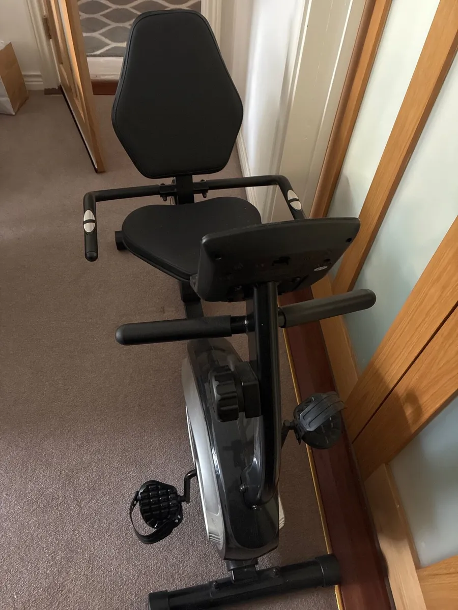 Exercise bike - Image 2