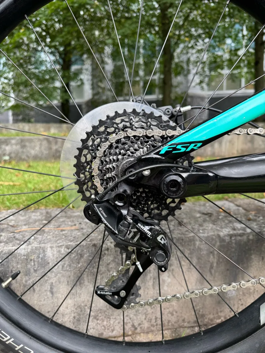 Electric Specialized Turbo Kenevo, Like new - Image 4