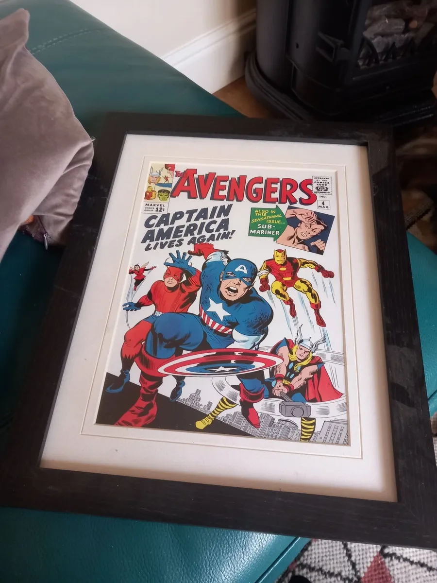 Framed superhero marvel prints - Image 1