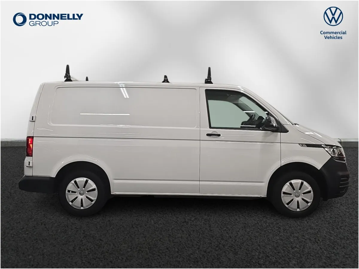 Volkswagen Transporter 2.0 TDI 110 Startline Van - Image 4