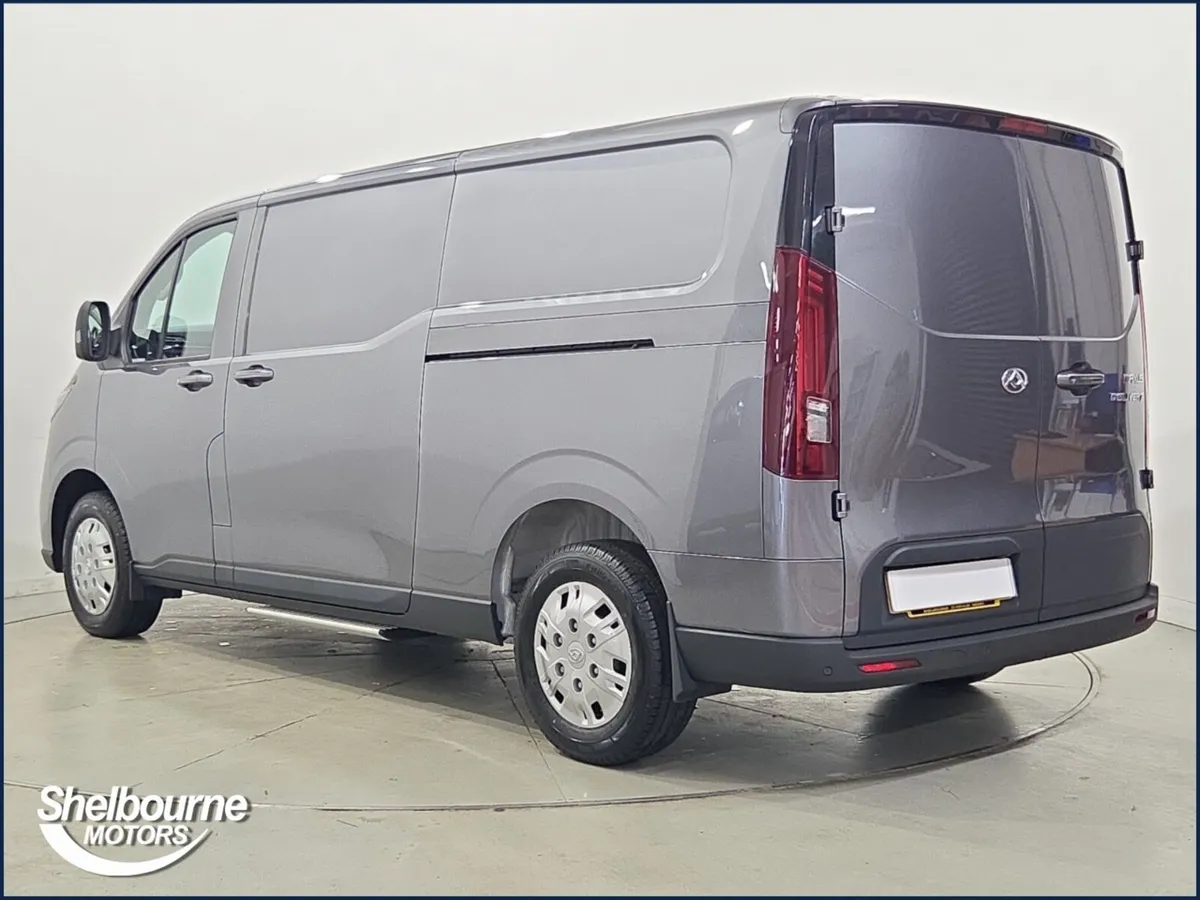 Maxus Deliver 7 2.0 D20 H1 150 Van - Image 2