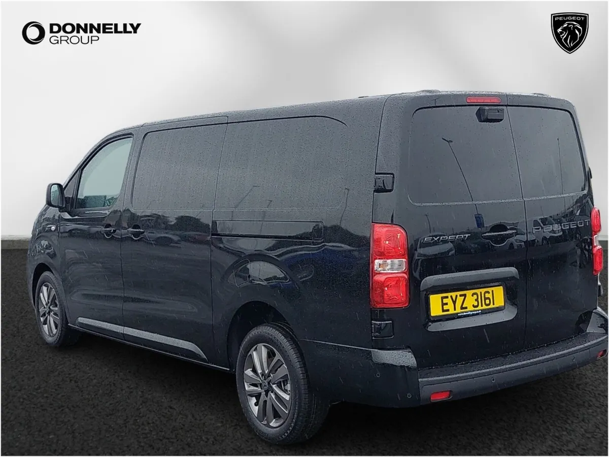 Peugeot Expert 2.2 BlueHDi 150 Asphalt Van - Image 2