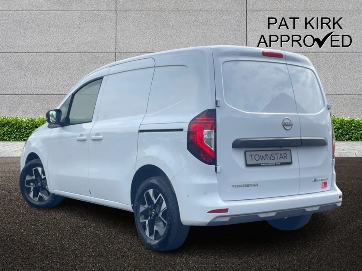 Nissan Townstar TEKNA PLUS L1 - Image 2