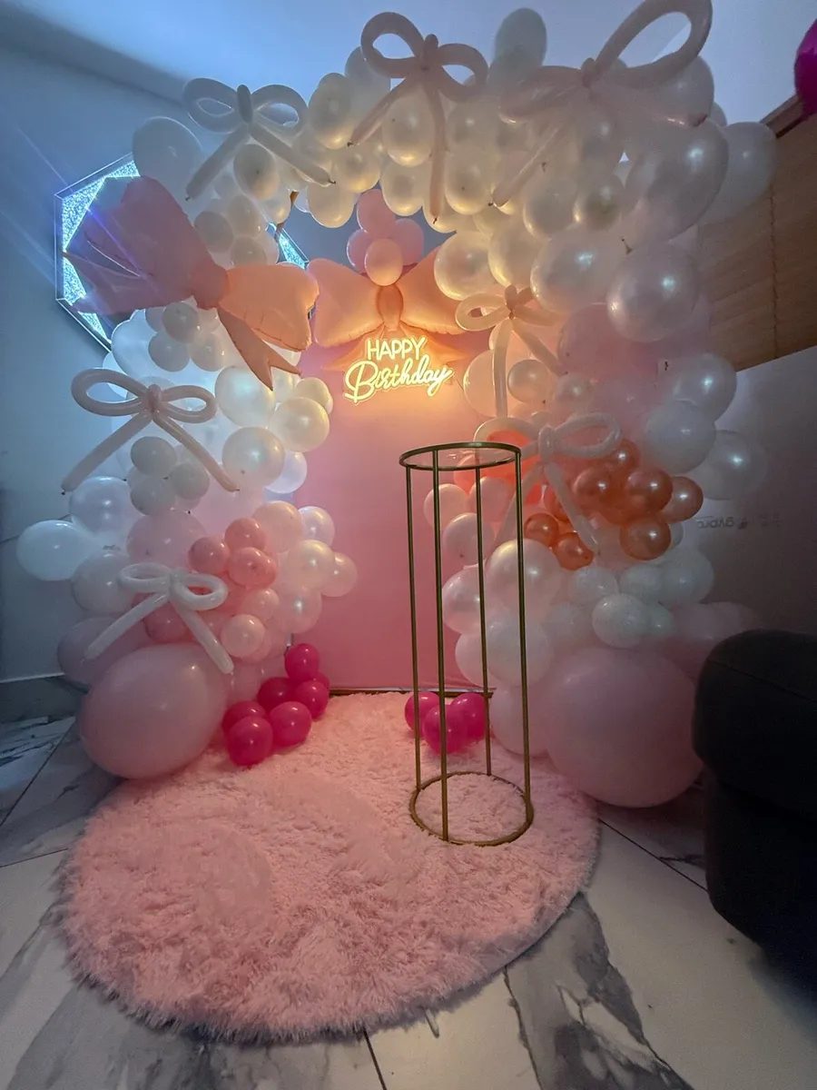 Event decor/ Balloon arches/ Flower walls - Image 1