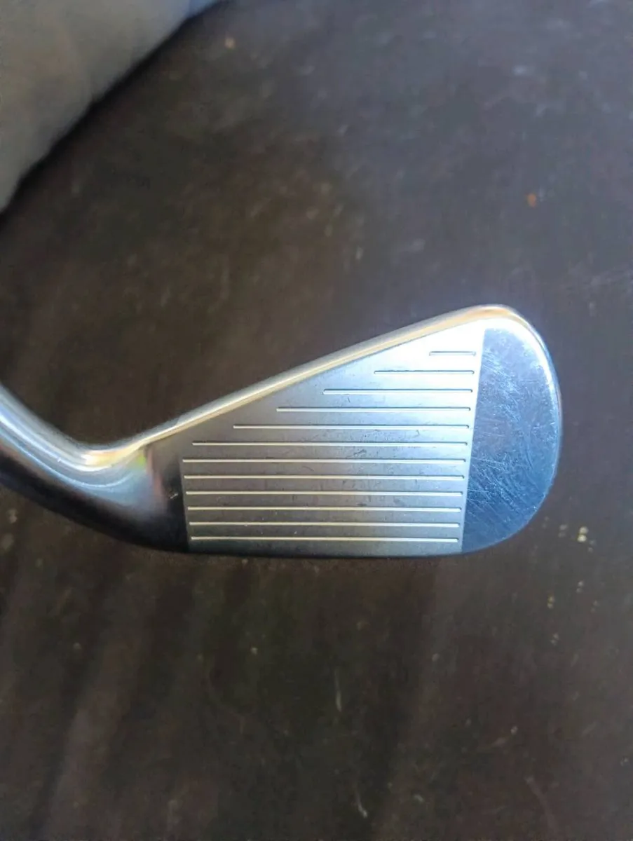 Titleist tmb 2 iron - Image 2