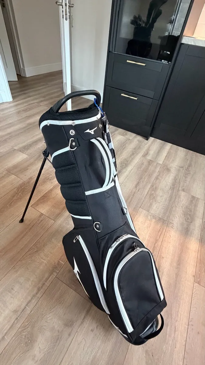 Mizuno Golf Stand Bag - Image 2