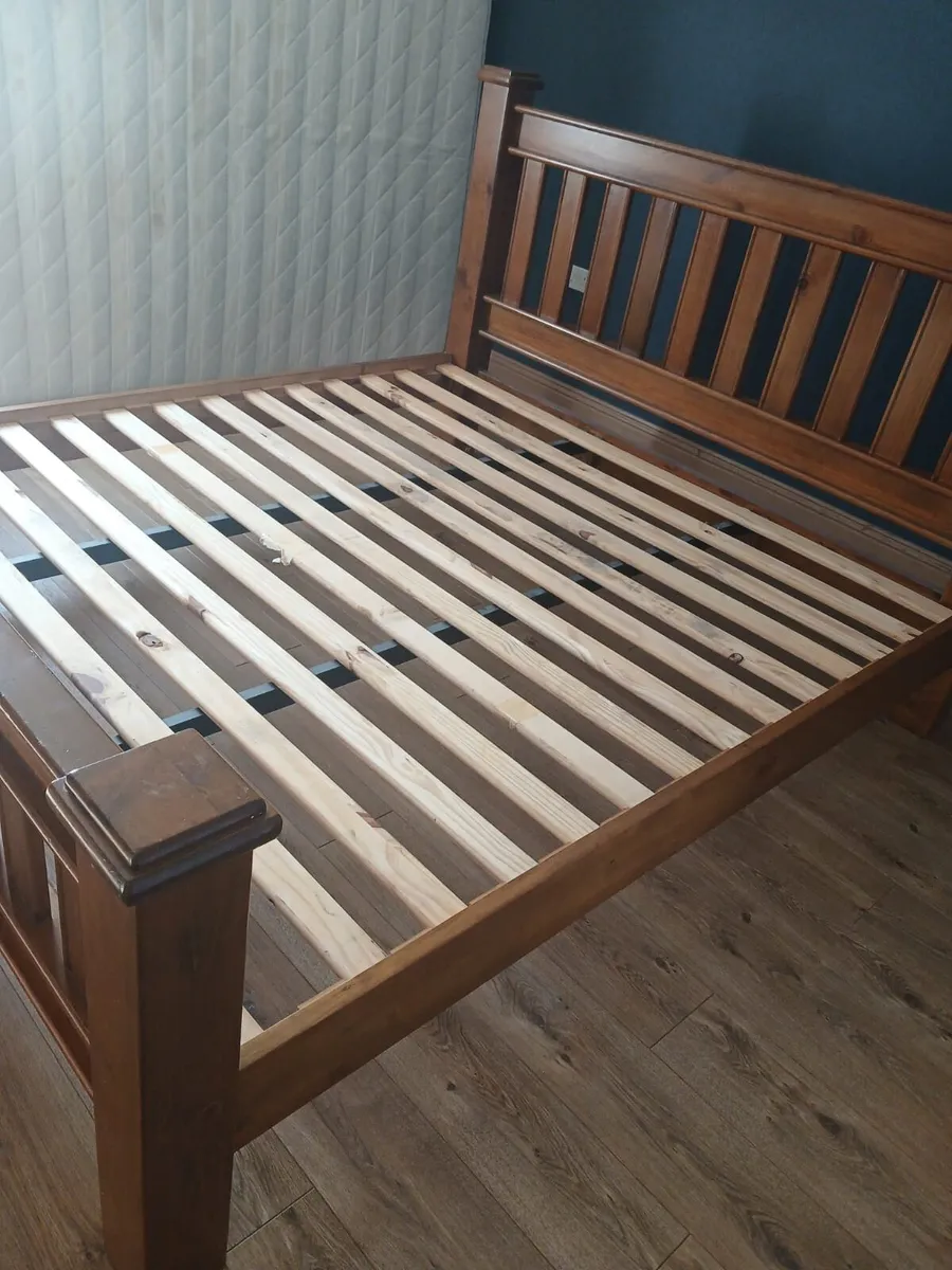 Superking bed bedroom set - Image 4