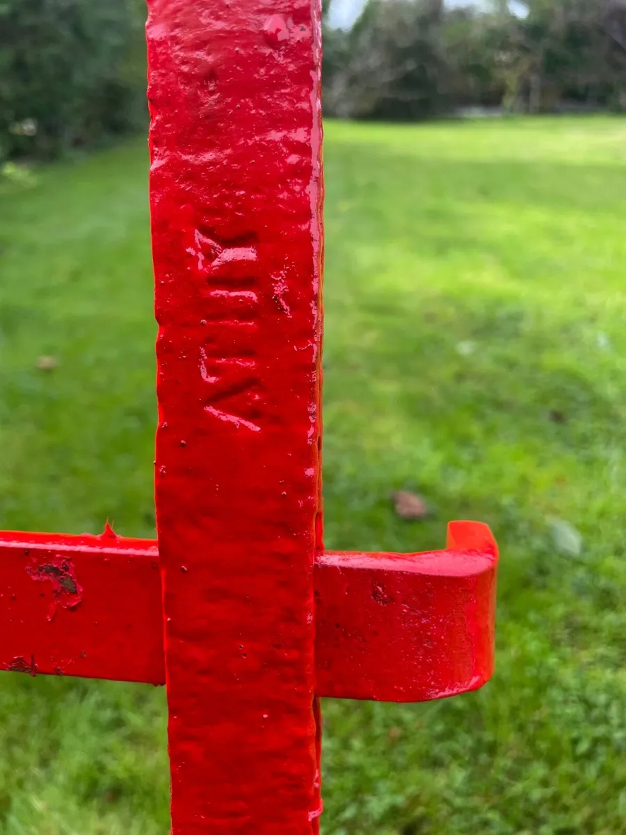 Gate - Image 2