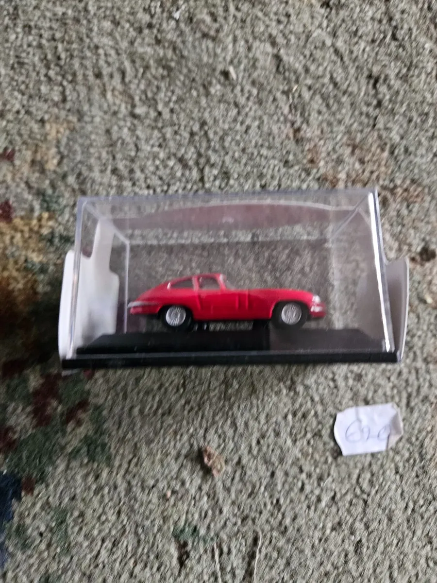 Corgi Oxford Die-cast Car