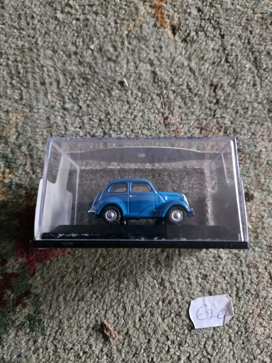Corgi Oxford Die-cast Car