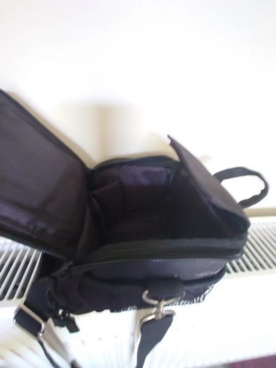Canon PowerShot camera bag - Image 2