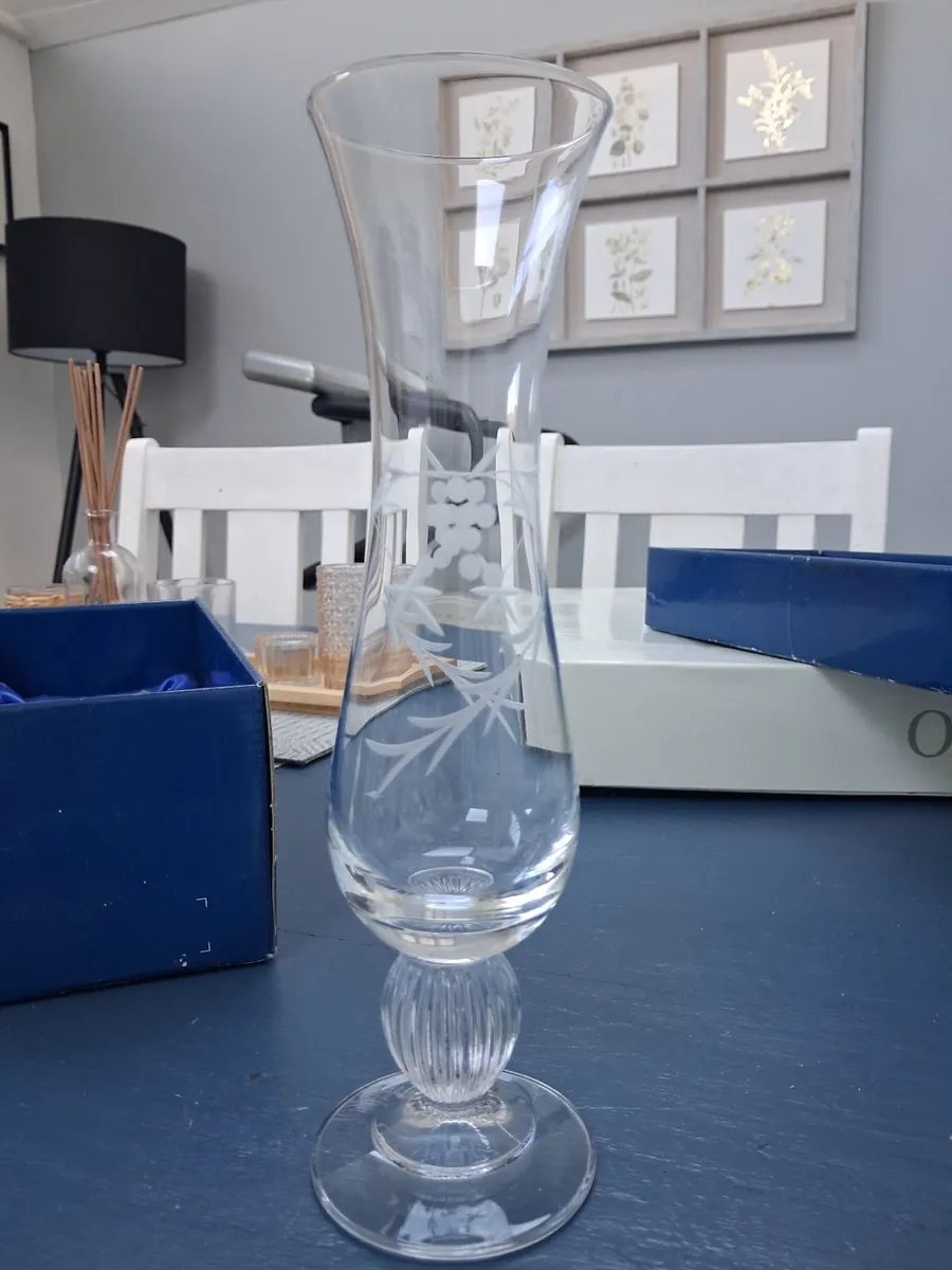 Duiske Vase - Image 2