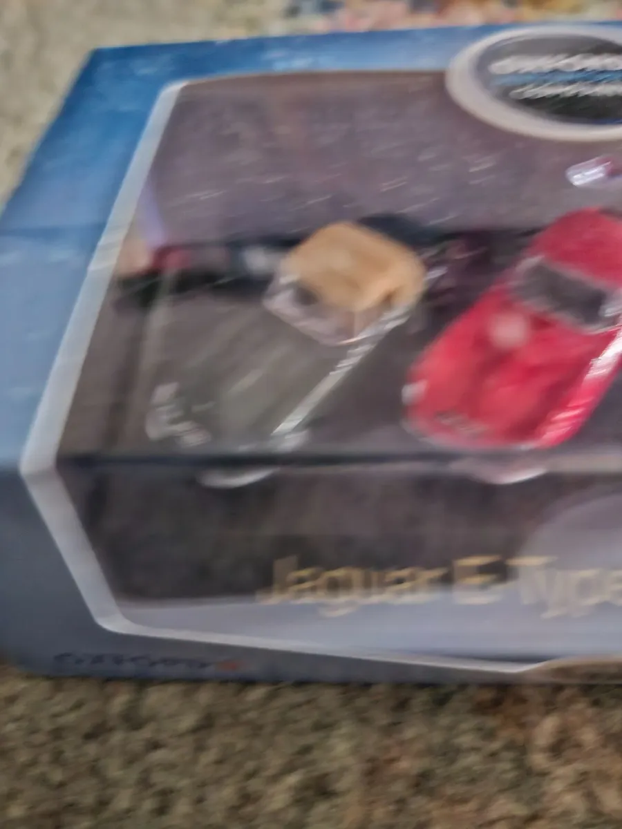Corgi Oxford Die-cast Jaguar Car Set - Image 2