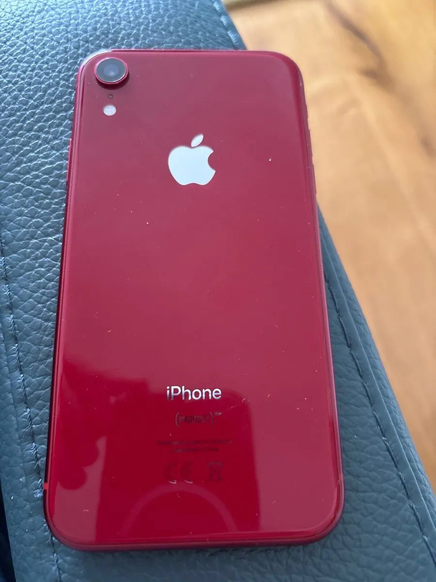 iPhone XR - Image 2