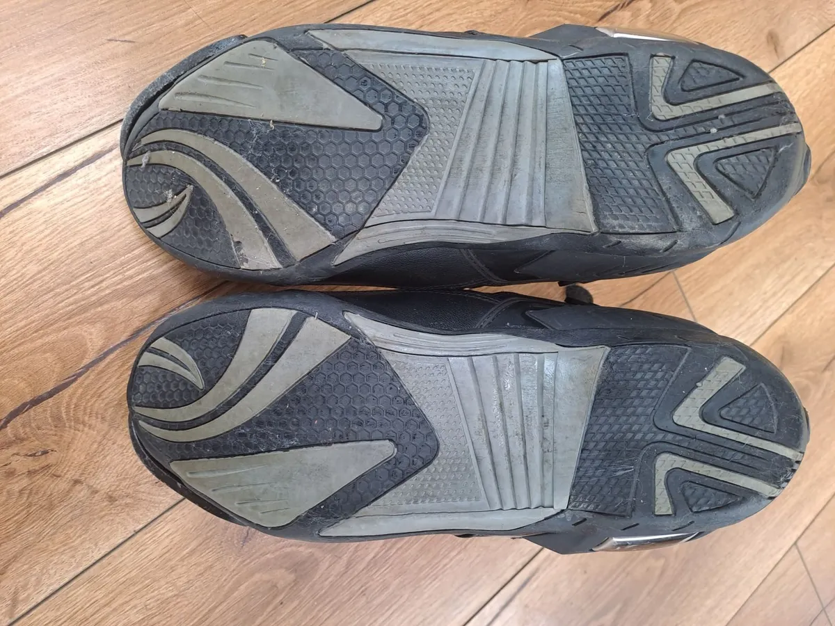 Motorbike boots - Image 2