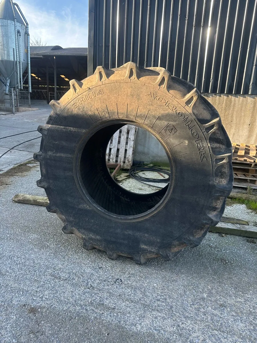 Slurry tank tyre - Image 1