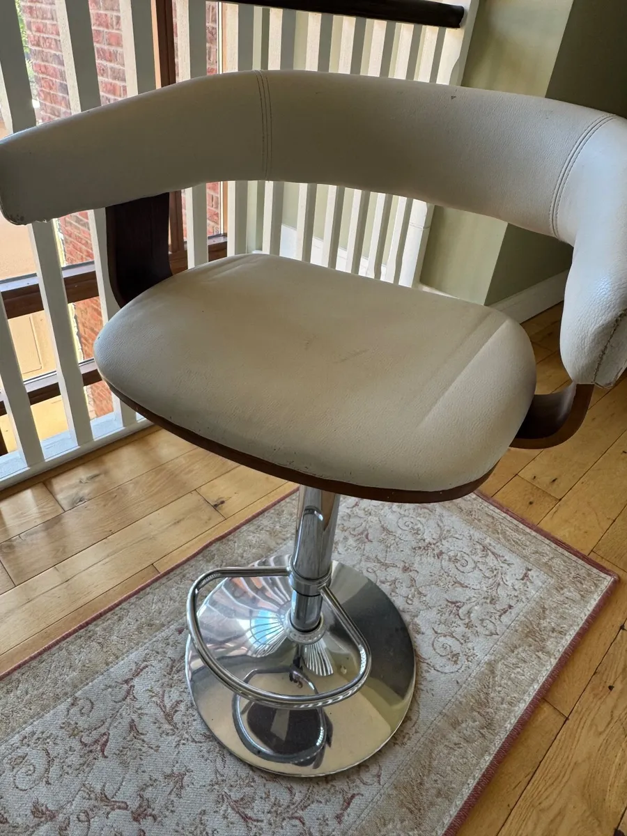 Kitchen Stools - Image 3