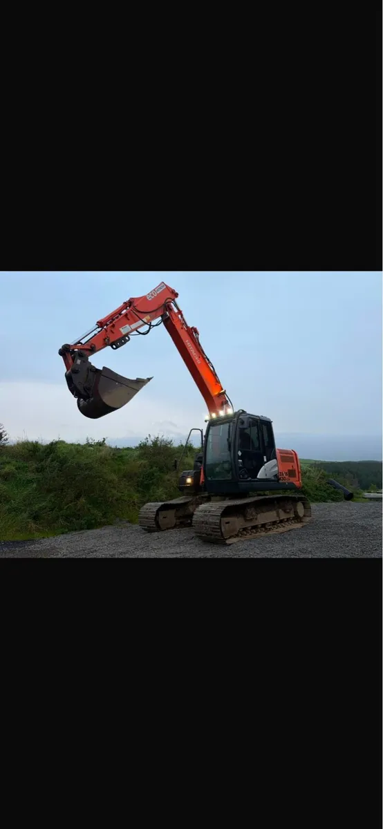 Hitachi 130-5 - Image 1