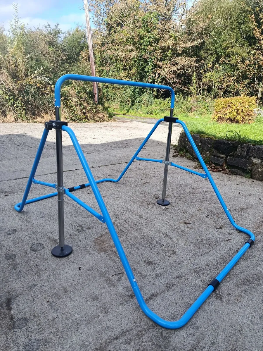 Gymnastics Bar - Image 2