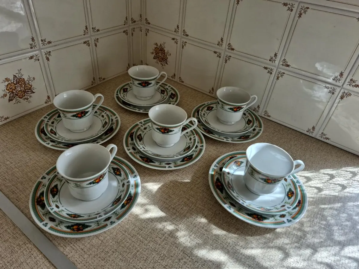 Vintage Tea Set - Image 1