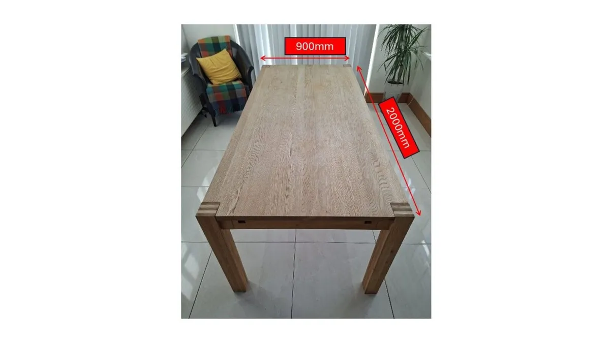 Soilid Wood Oak Dining Table - Image 4