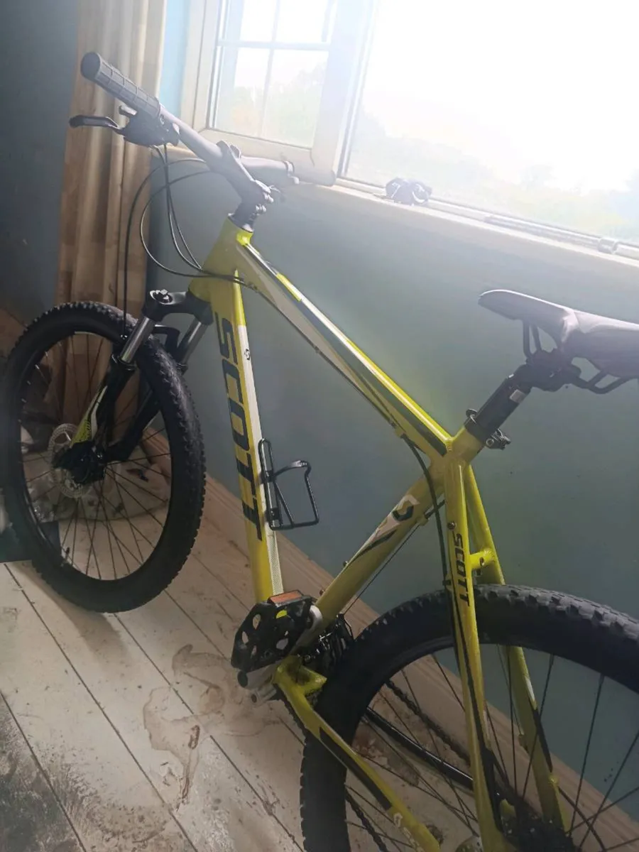 Scott suspension mountain bike - Image 1