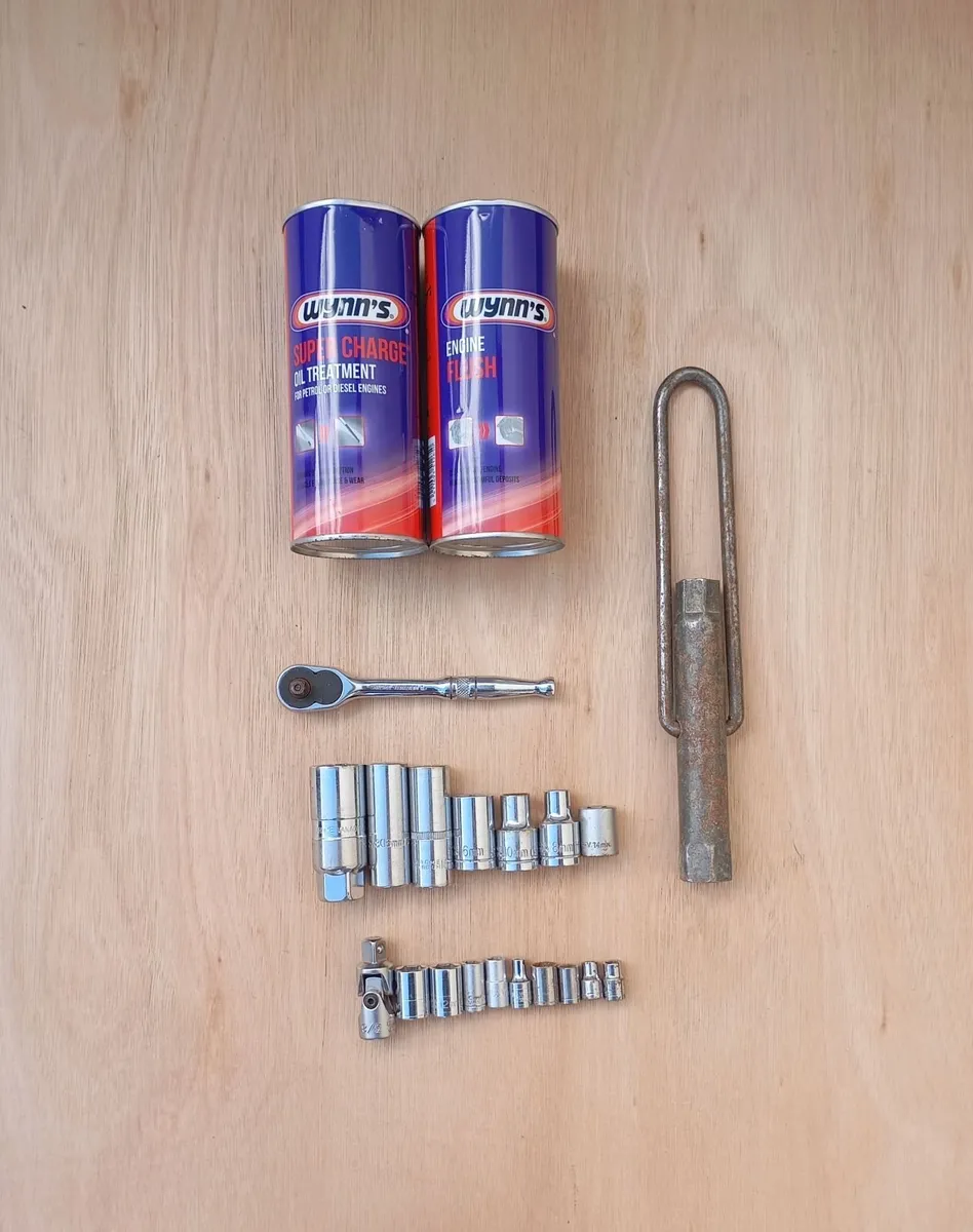 Sockets - Image 1