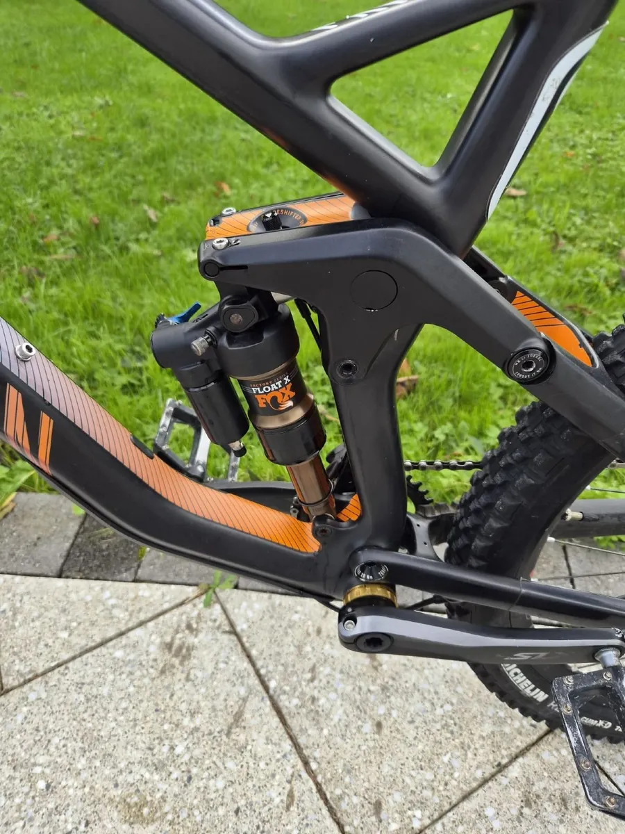 Canyon Strive Mountain Bike - Image 4