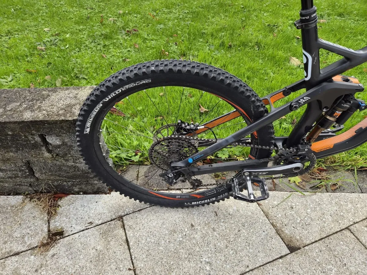 Canyon Strive Mountain Bike - Image 2
