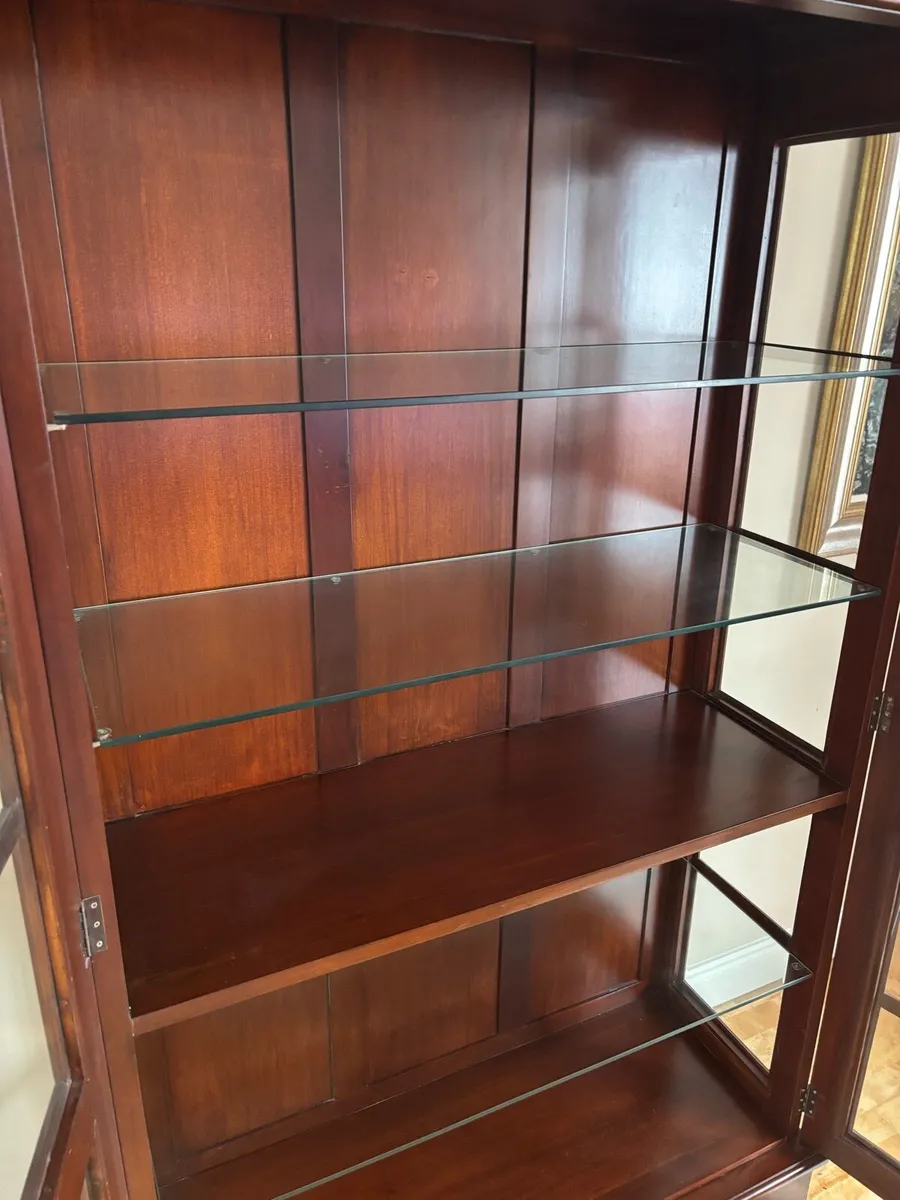Couches , display unit, fireplace - Image 3