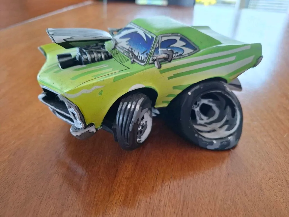 2 x Speed freaks models by Country Artists - Image 4
