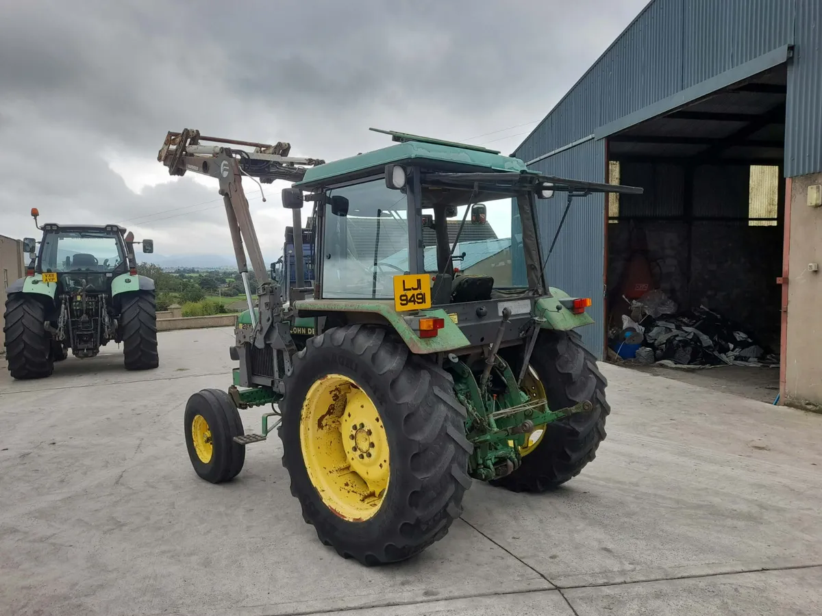1990 John Deere 2650 - Image 3