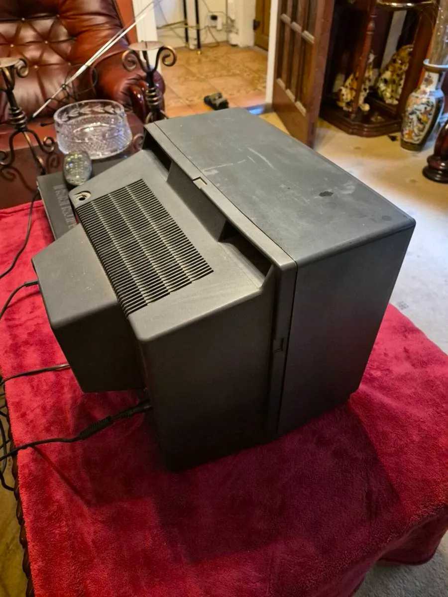 Vintage Mitsubishi 14" CT-M1LME. - Image 4