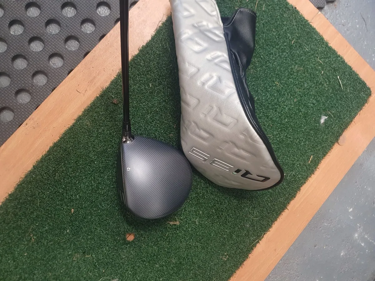 Golf Clubs - Image 1
