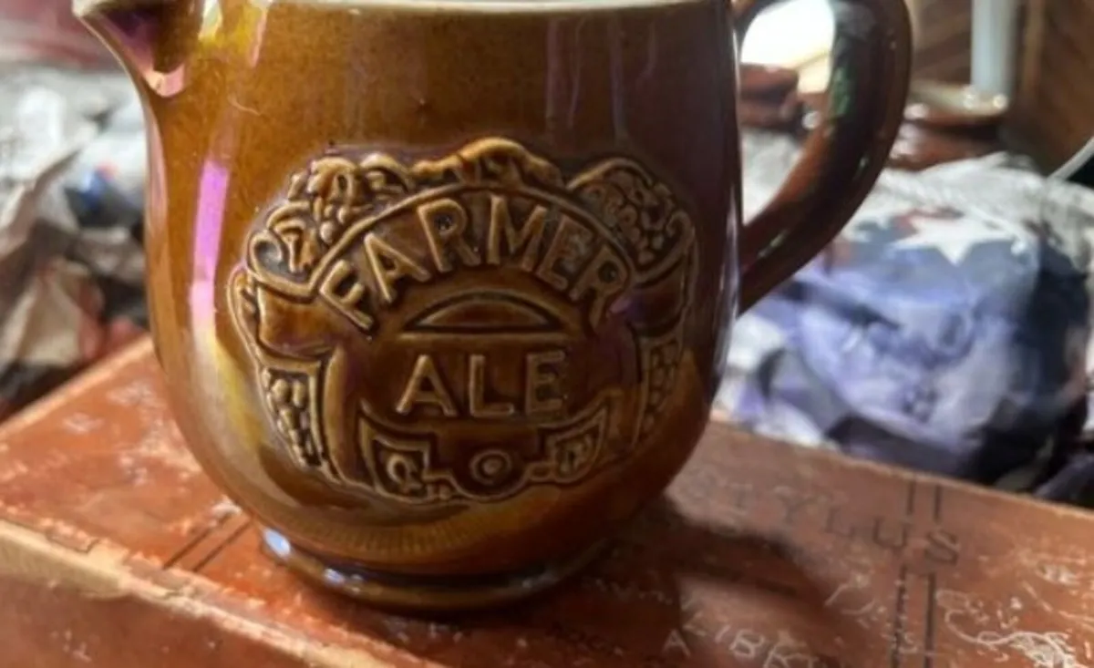 VINTAGE 1935 WHISKEY JUG - Image 1