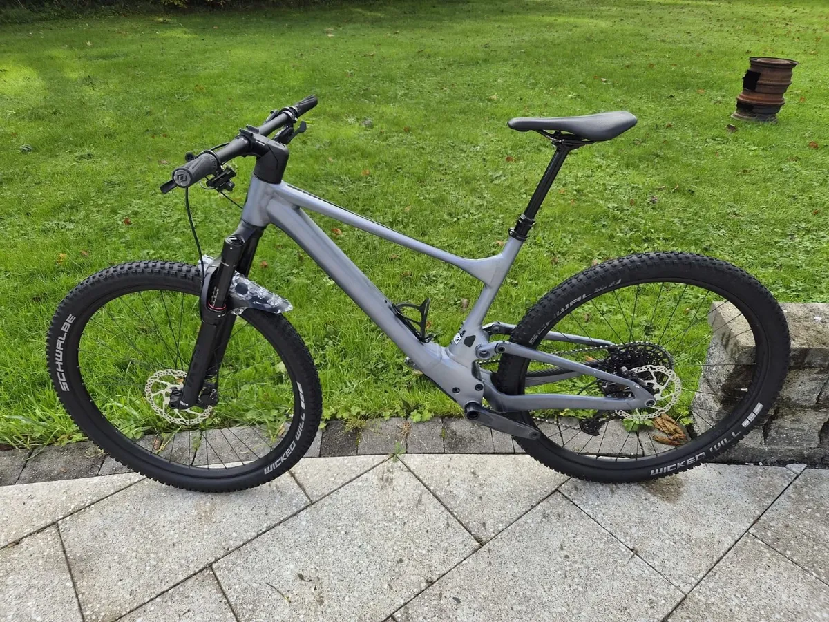 Scott Spark 950 Mountain Bike - Image 1