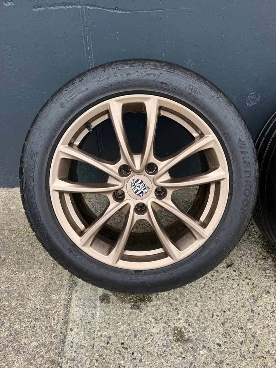 Genuine Porsche Panamera Sport alloys 19" - Image 2
