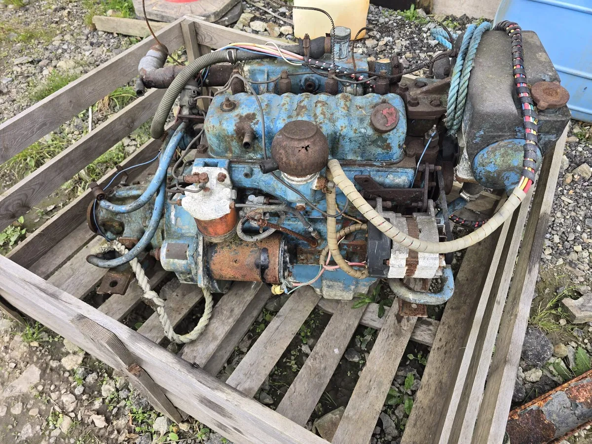 Boat Engine and Gearbox - Image 1