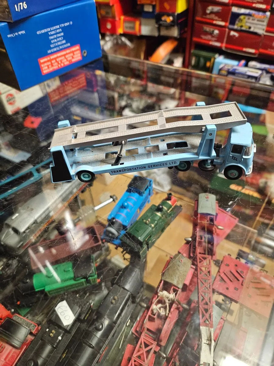 Corgi EFE Car Transporter - Image 2