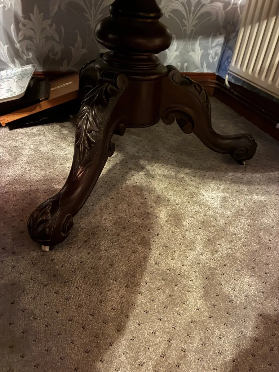 Mahogany table- antique style - Image 3