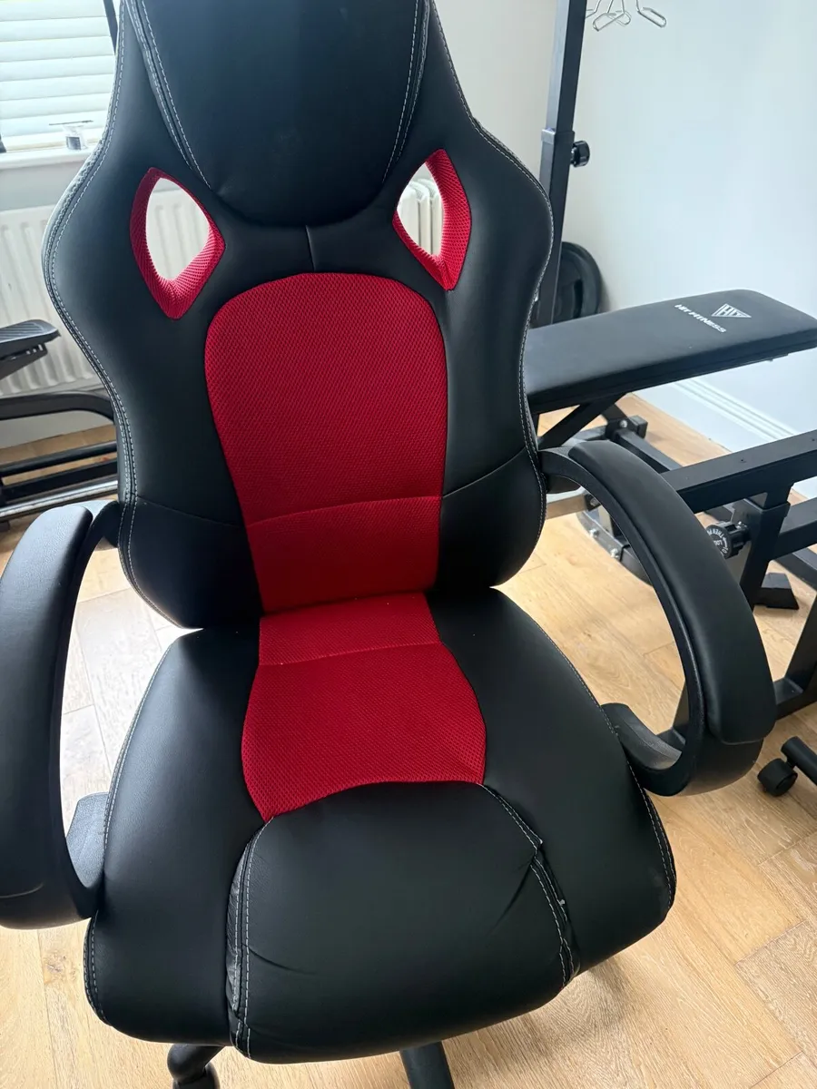 Gaming chair - Image 2