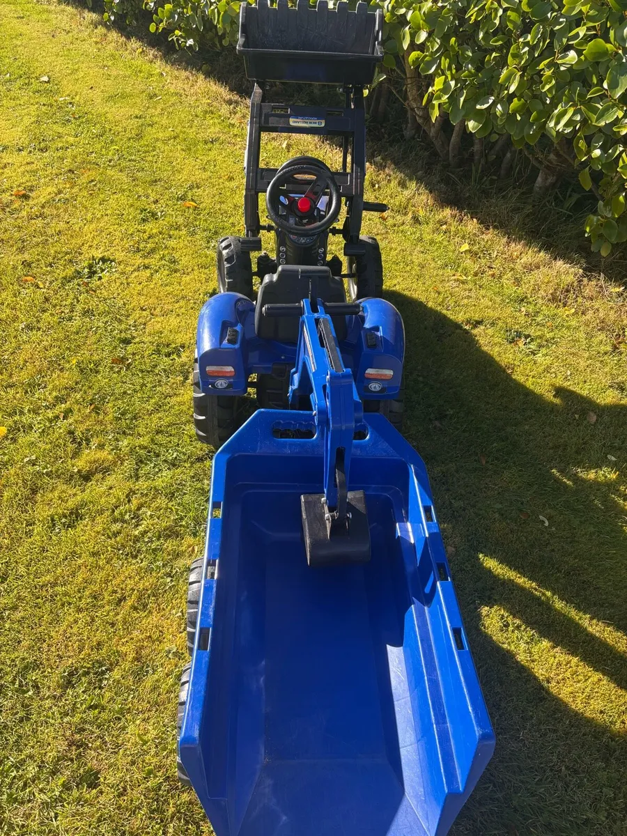 Kids new Holland tractor - Image 2