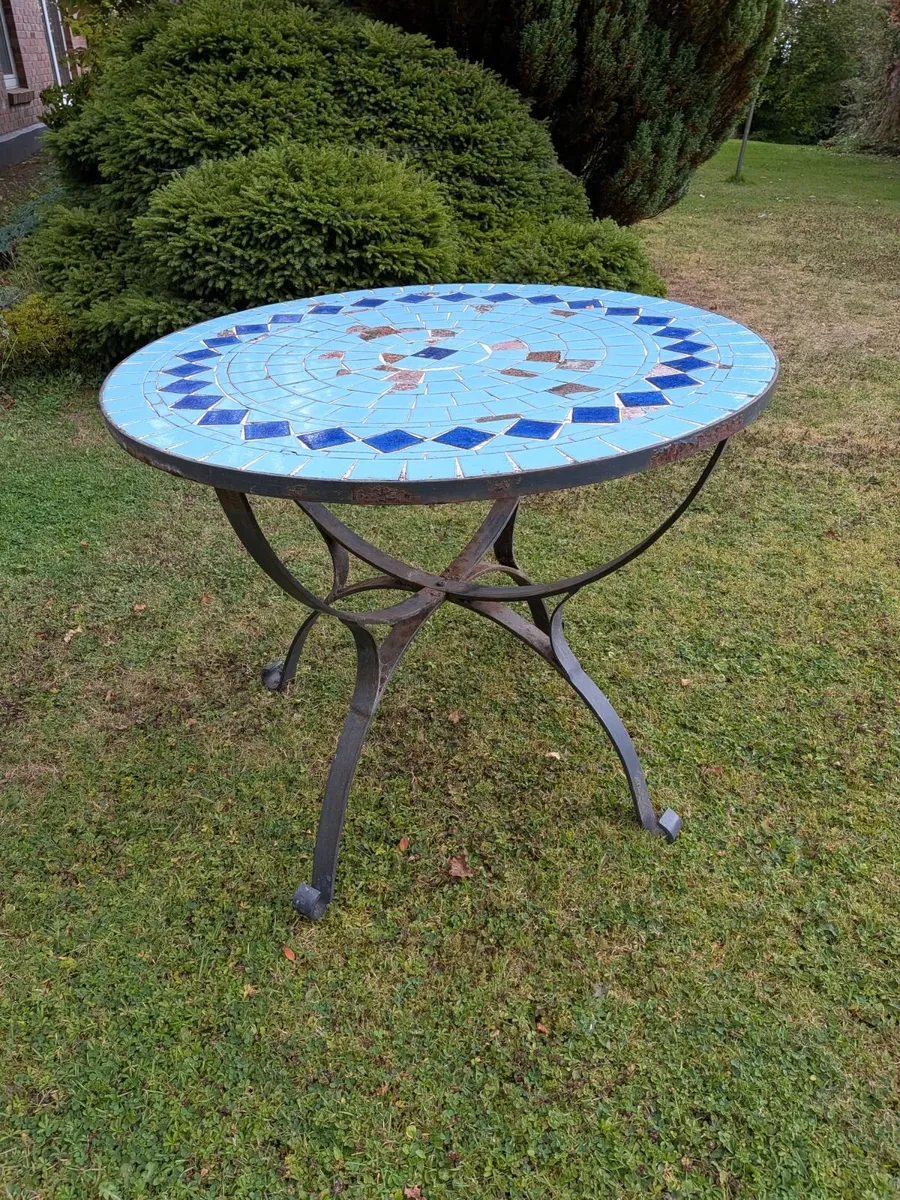 Garden Table - Image 2