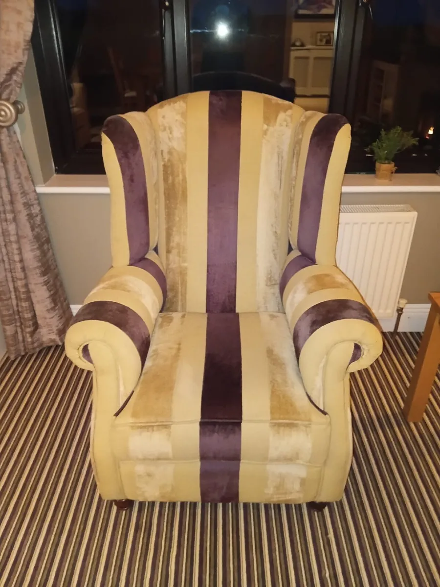 Armchair - Image 2