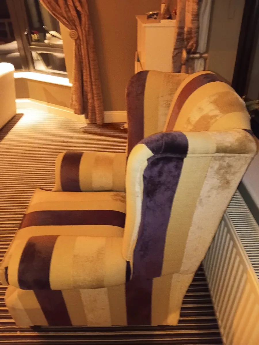 Armchair - Image 1