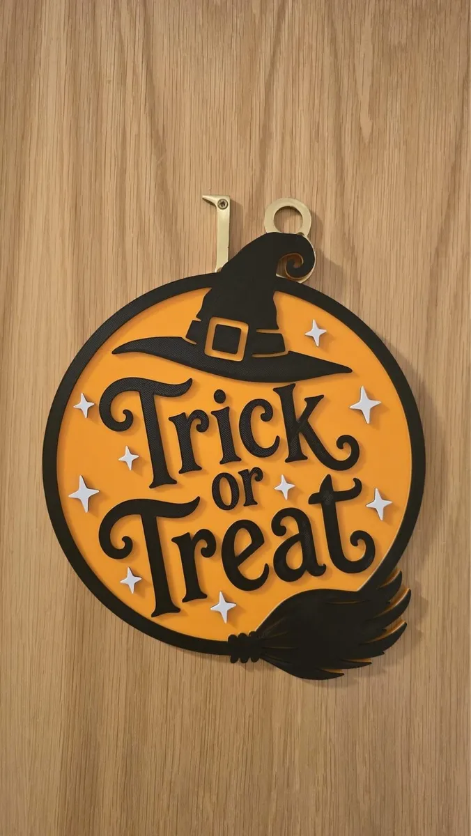 3D Printed Halloween Door Sign – Trick or Treat - Image 2
